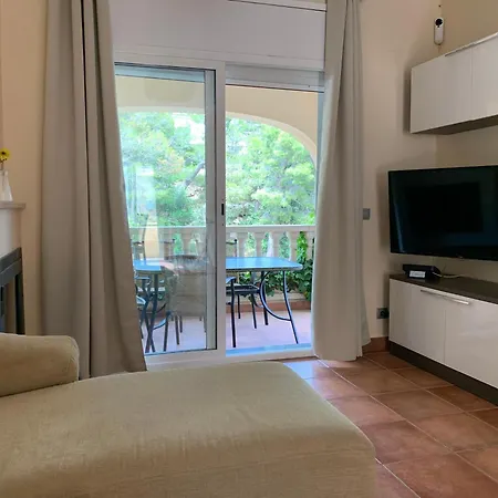 House With Pool In Pino Alto Holiday home